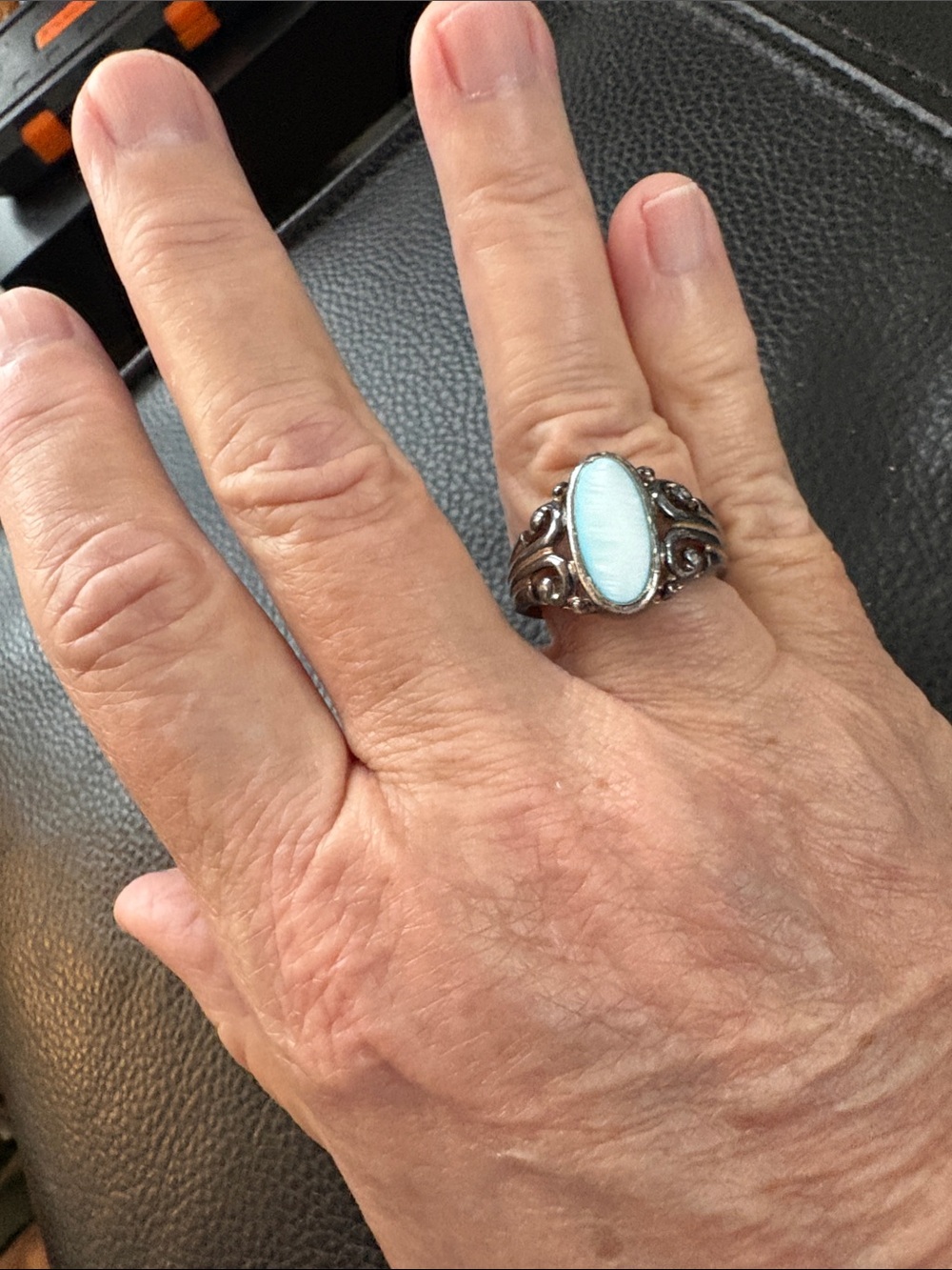 Vintage 925 Silver Nevada   Scrollwork Ring with Light Mother Of Pearl  Ring